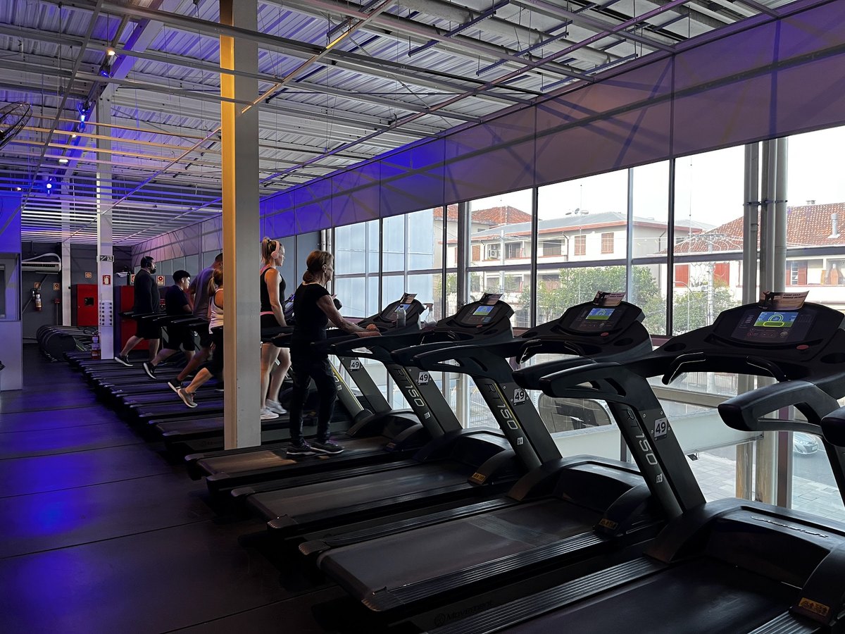 Aula de Cardio na Top One